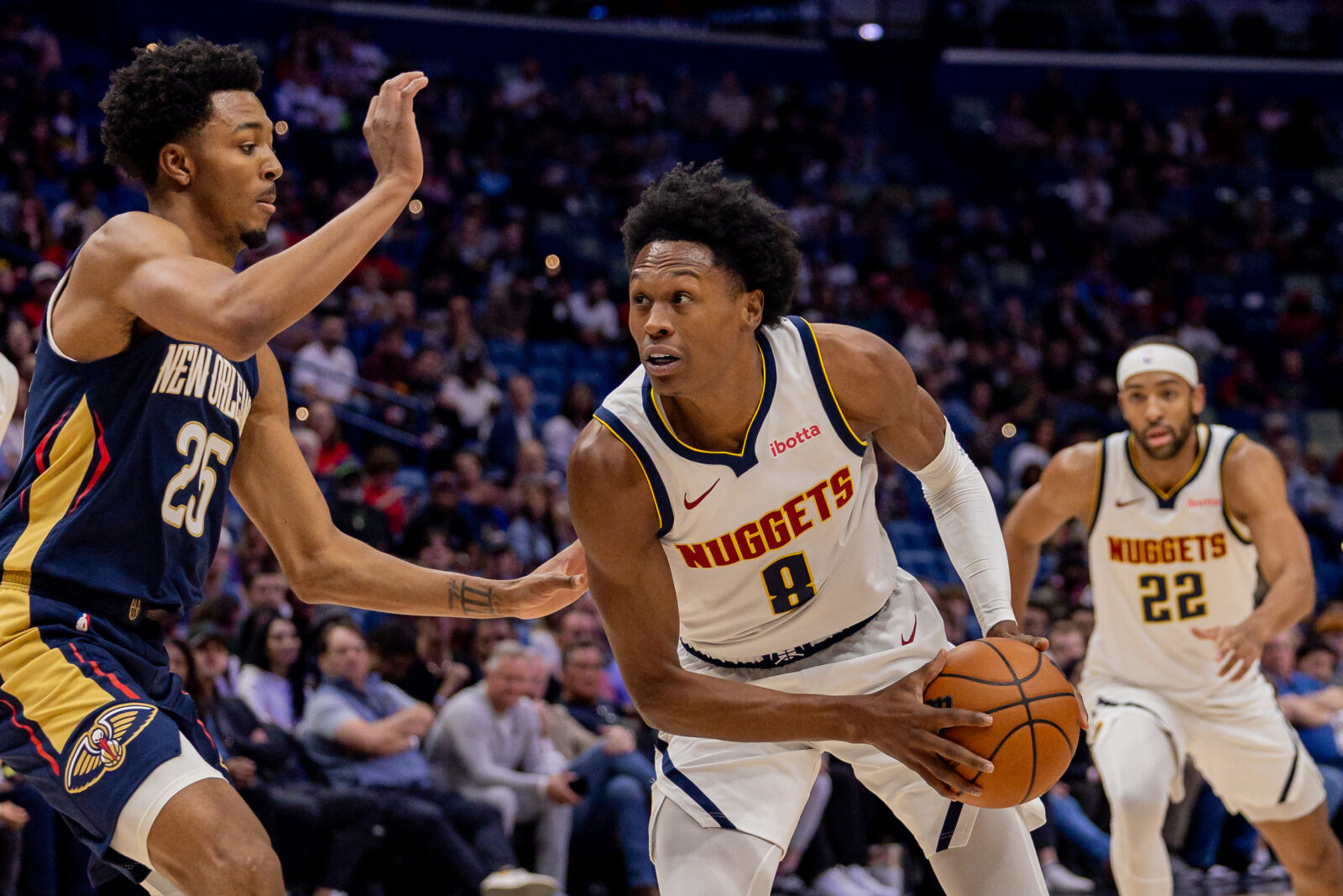 Peyton Watson’s career night helps Nuggets secure win vs New Orleans Pelicans