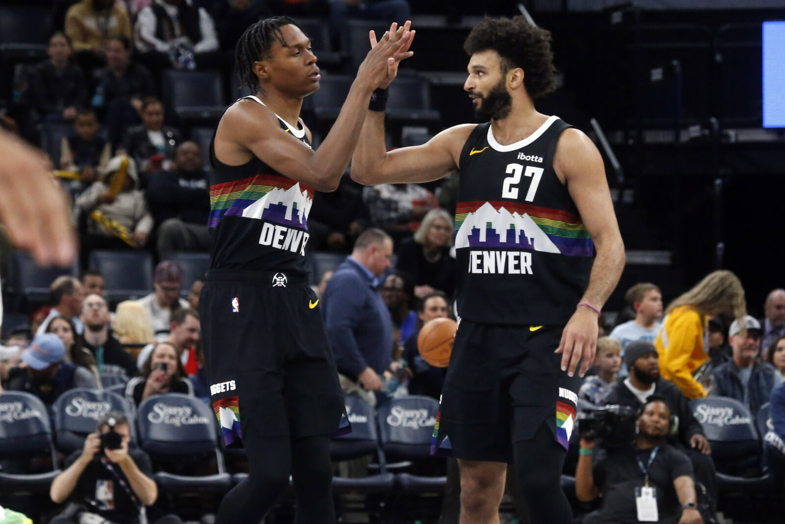 Jokic and Murray shine, Denver Nuggets bounce back in road win over Memphis Grizzlies