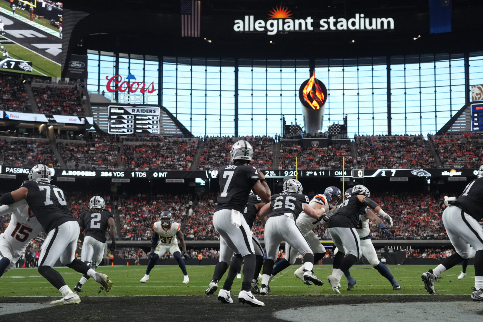 Just Cover, Baby: Broncos win easy, but Vegas covered the hard way