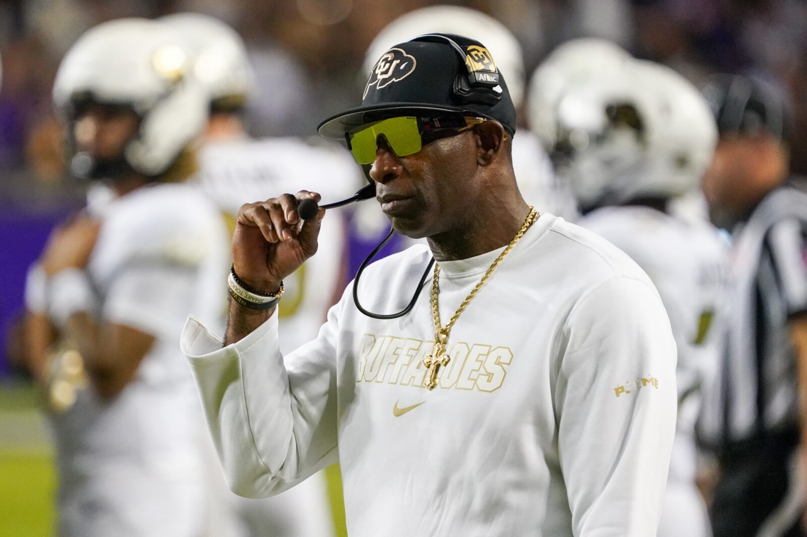 Experience, not money, is the difference between Deion Sanders and Curt Cignetti